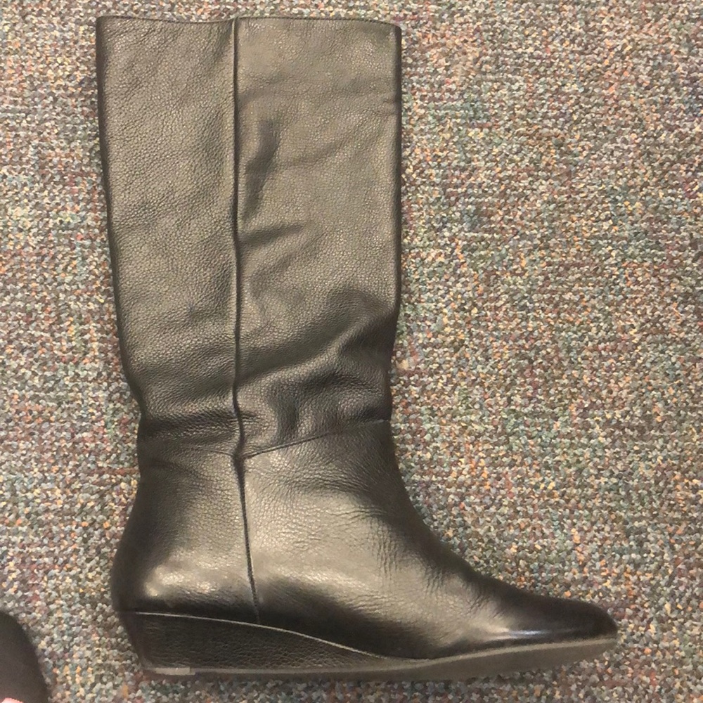 Steve Madden Black boots